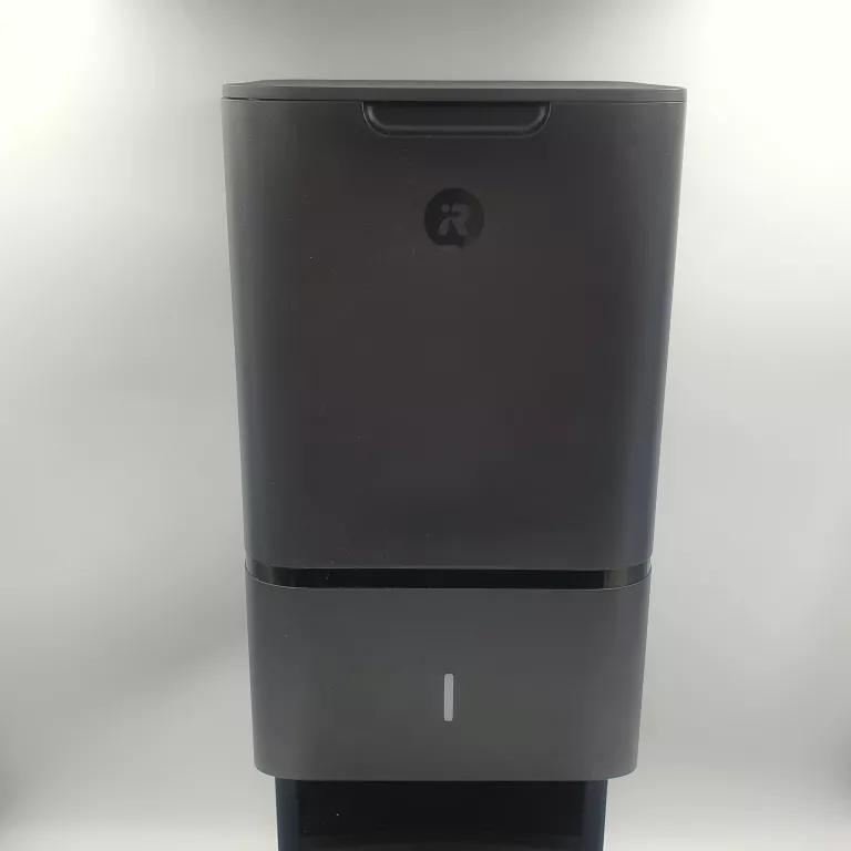 ROBOT SPRZĄTAJĄCY IROBOT ROOMBA I7 POLECAM