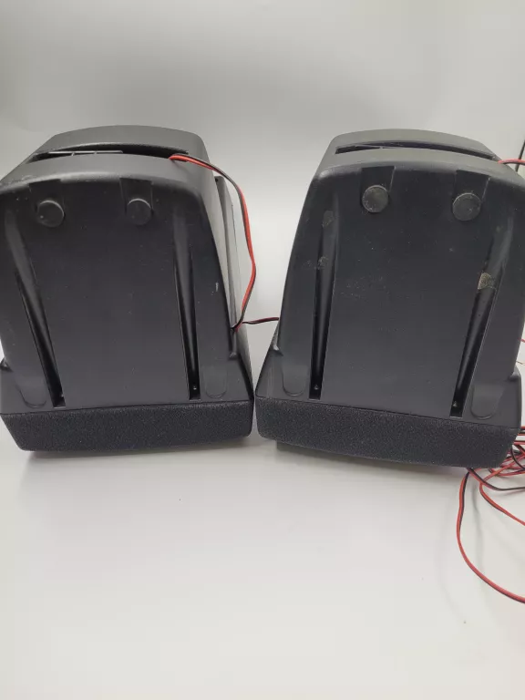 GŁOŚNIKI DYNAMIC SPEAKER SYSTEM 4 OHM