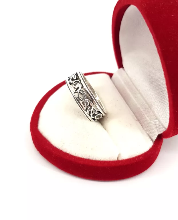 ladny-srebrny-pierscionek-925-268g-ean-gtin-0079456161405