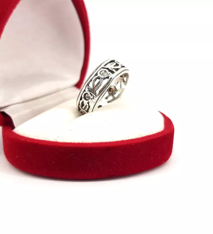 ladny-srebrny-pierscionek-925-268g-stan-11323-238058