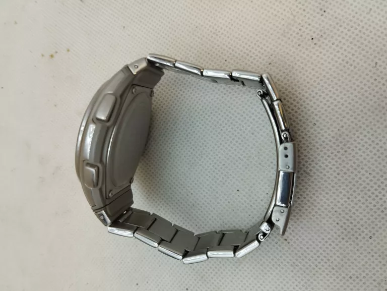 zegarek-casio-wave-ceptor-wvq-m410-ksztalt-koperty-okragla