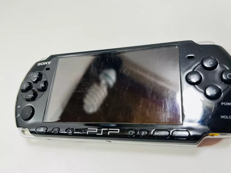 KONSOLA PSP 3003 + GRY