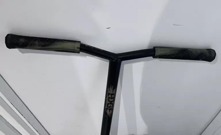 hulajnoga-wyczynowa-movino-edge-zlota-marka-movino