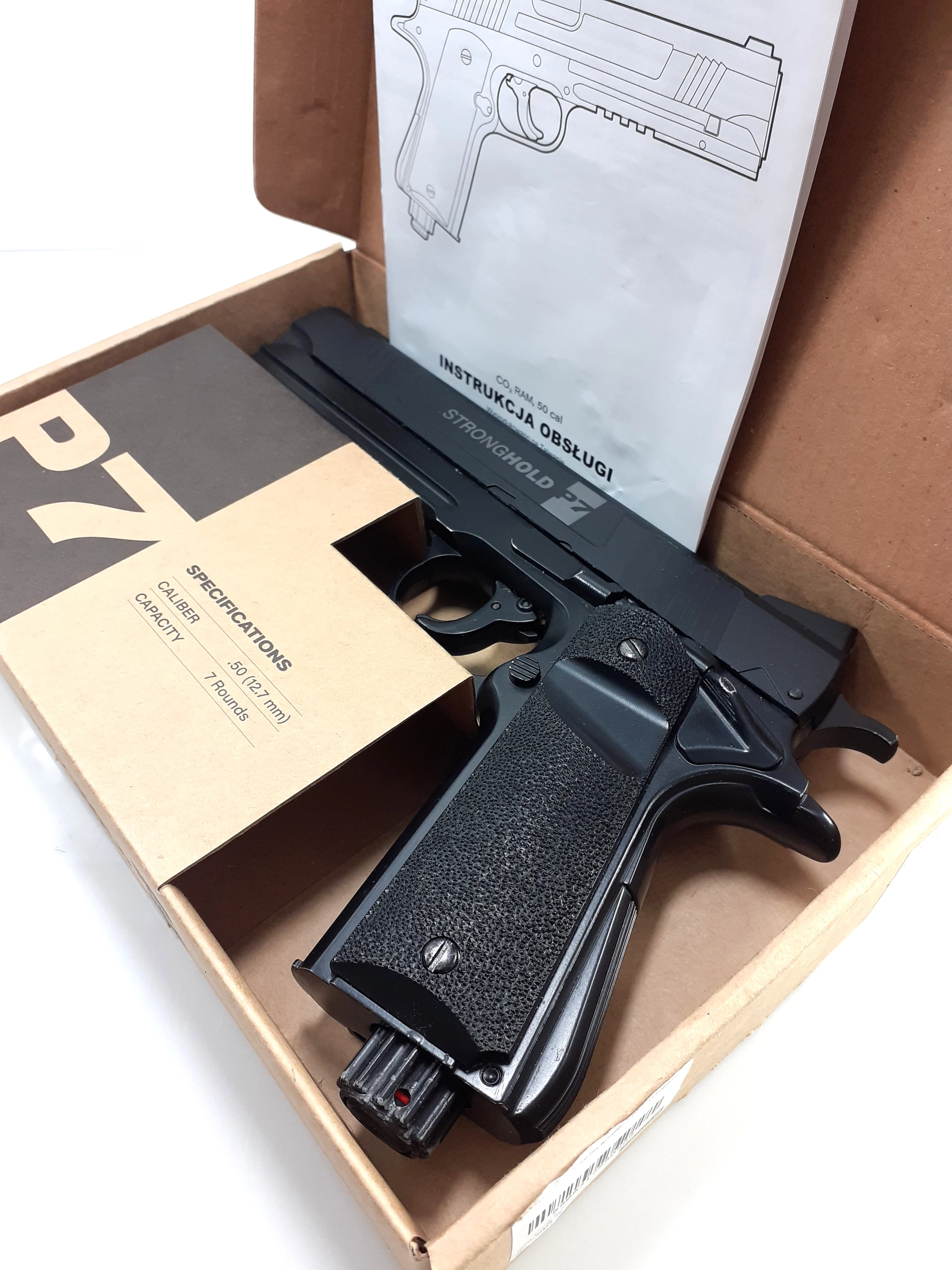 pistolet-co2-ram-crosman-stronghold-p7-model-17-shp7