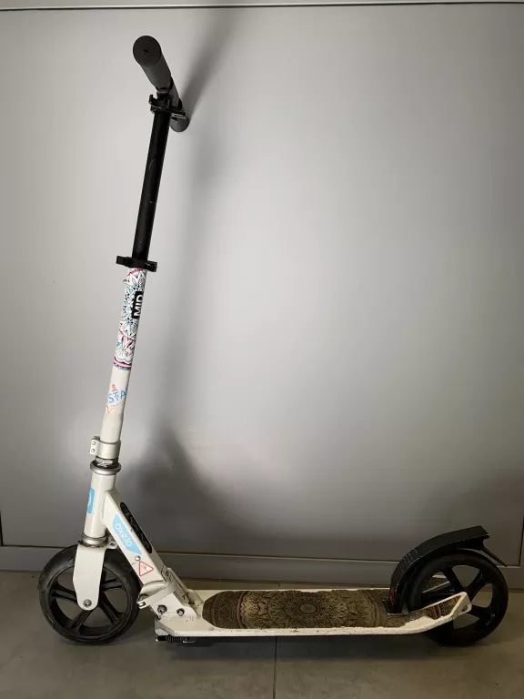 hulajnoga-oxelo-mid-7-mandala-biala-stan-uzywany