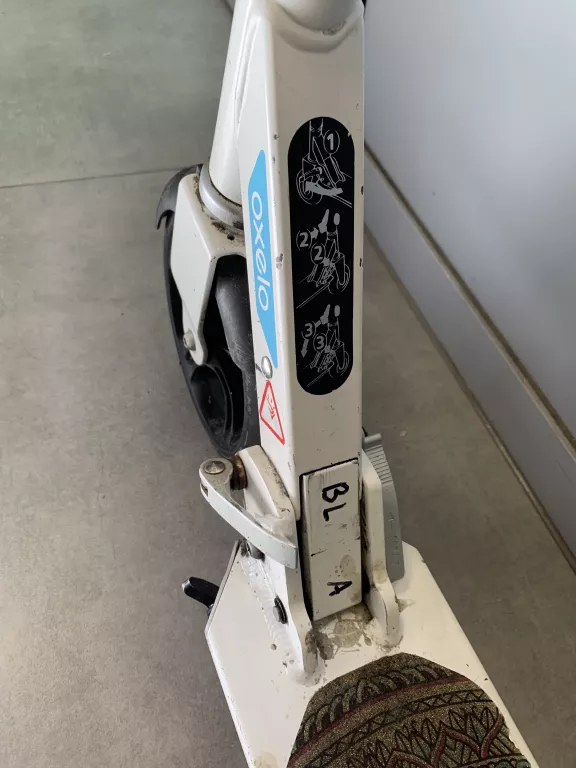 hulajnoga-oxelo-mid-7-mandala-biala-rodzaj-dwukolowa