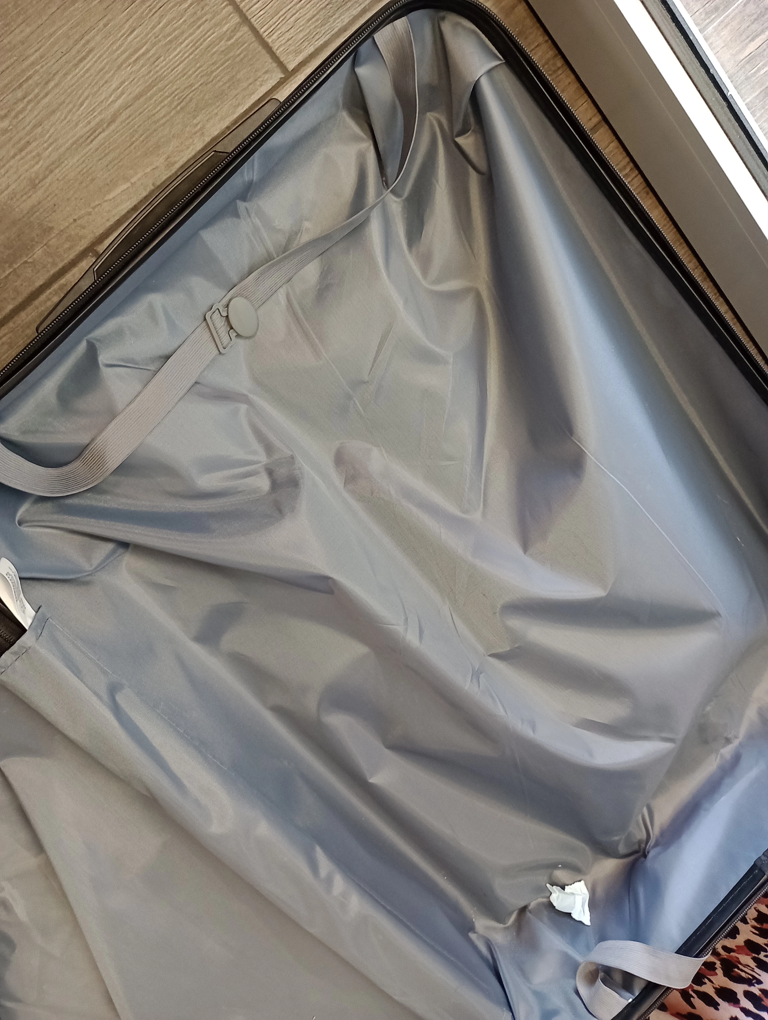 walizka-zielona-duza-tedi-45-x-27-x-72-cm-material-dominujacy-tworzywo-sztuczne