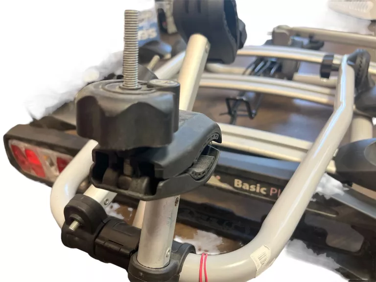 taurus-bagaznik-rowerowy-na-hak-basic-plus-3-liczba-rowerow-3