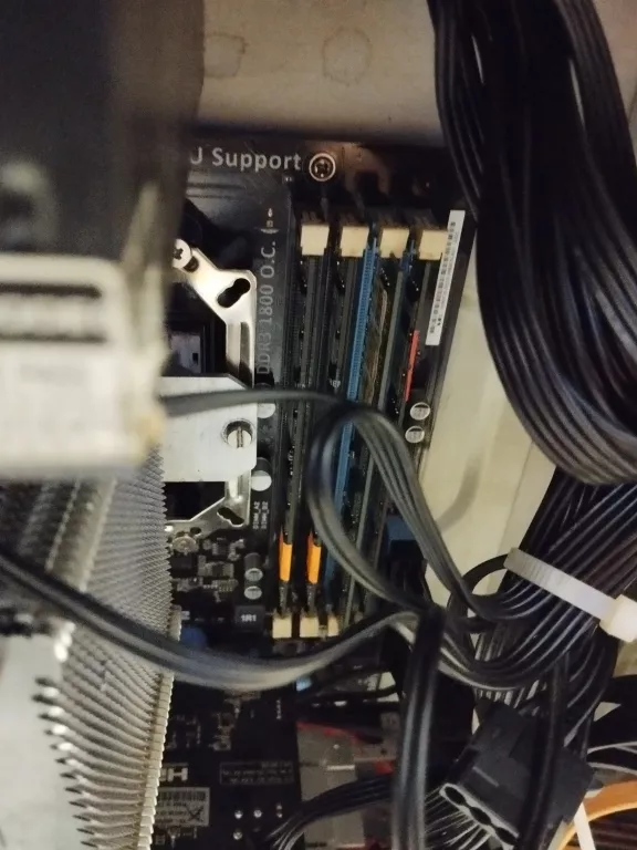 komputer-stacjonarny-win1012ram250gb500gb-stan-uzywany