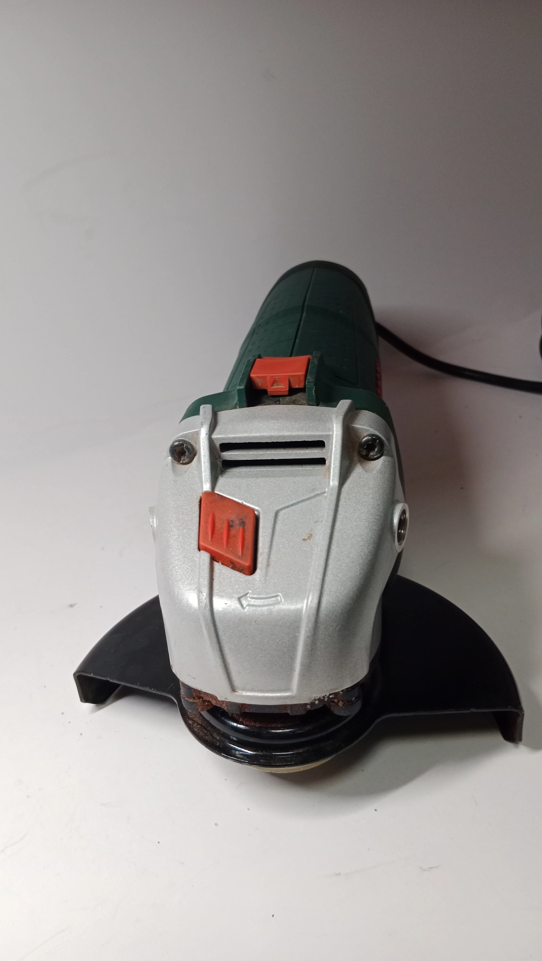 szlifierka-katowa-bosch-pws-700-125-kod-producenta-pws-700-125