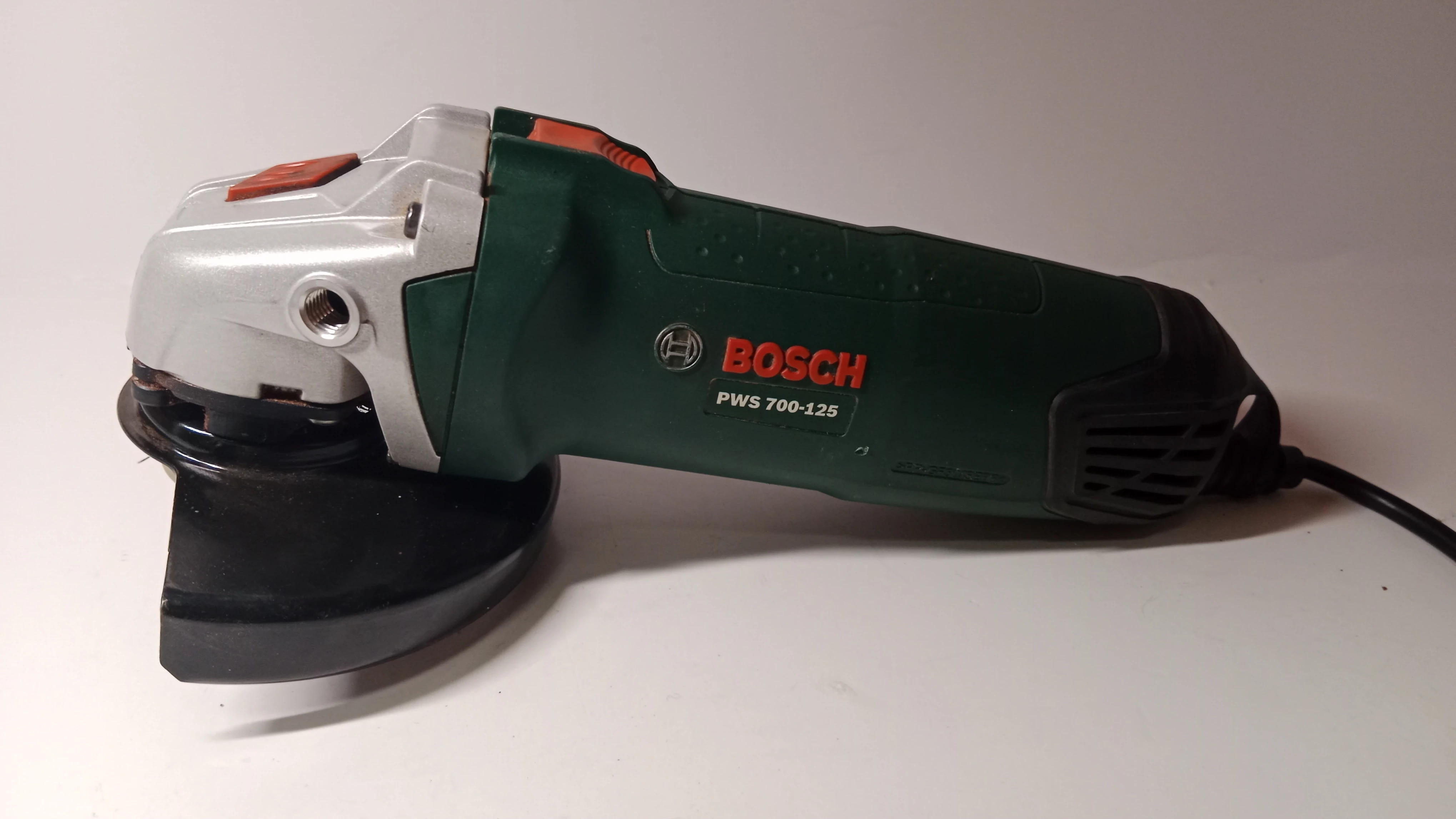 szlifierka-katowa-bosch-pws-700-125-gornoslaska-37a-kalisz-sj