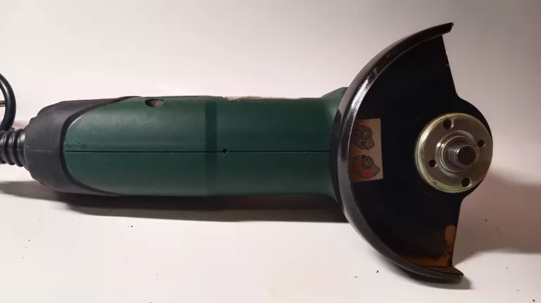 szlifierka-katowa-bosch-pws-700-125-stan-uzywany