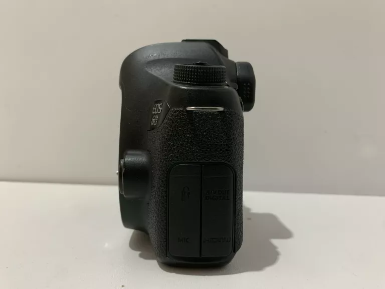 lustrzanka-canon-eos-6d-korpusladowarkabateria-jakosc-video-1080p