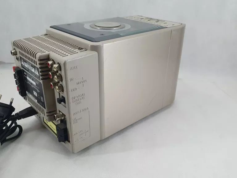 WIEŻA 2:1 JVC UX-700R