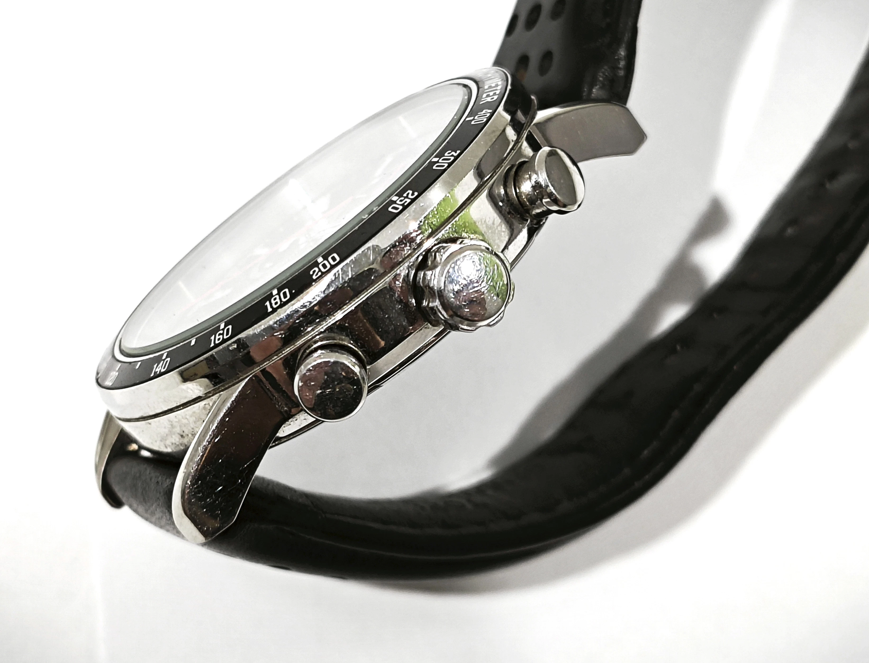 zegarek-lorus-vd57-x120-komplet-ksztalt-koperty-okragla