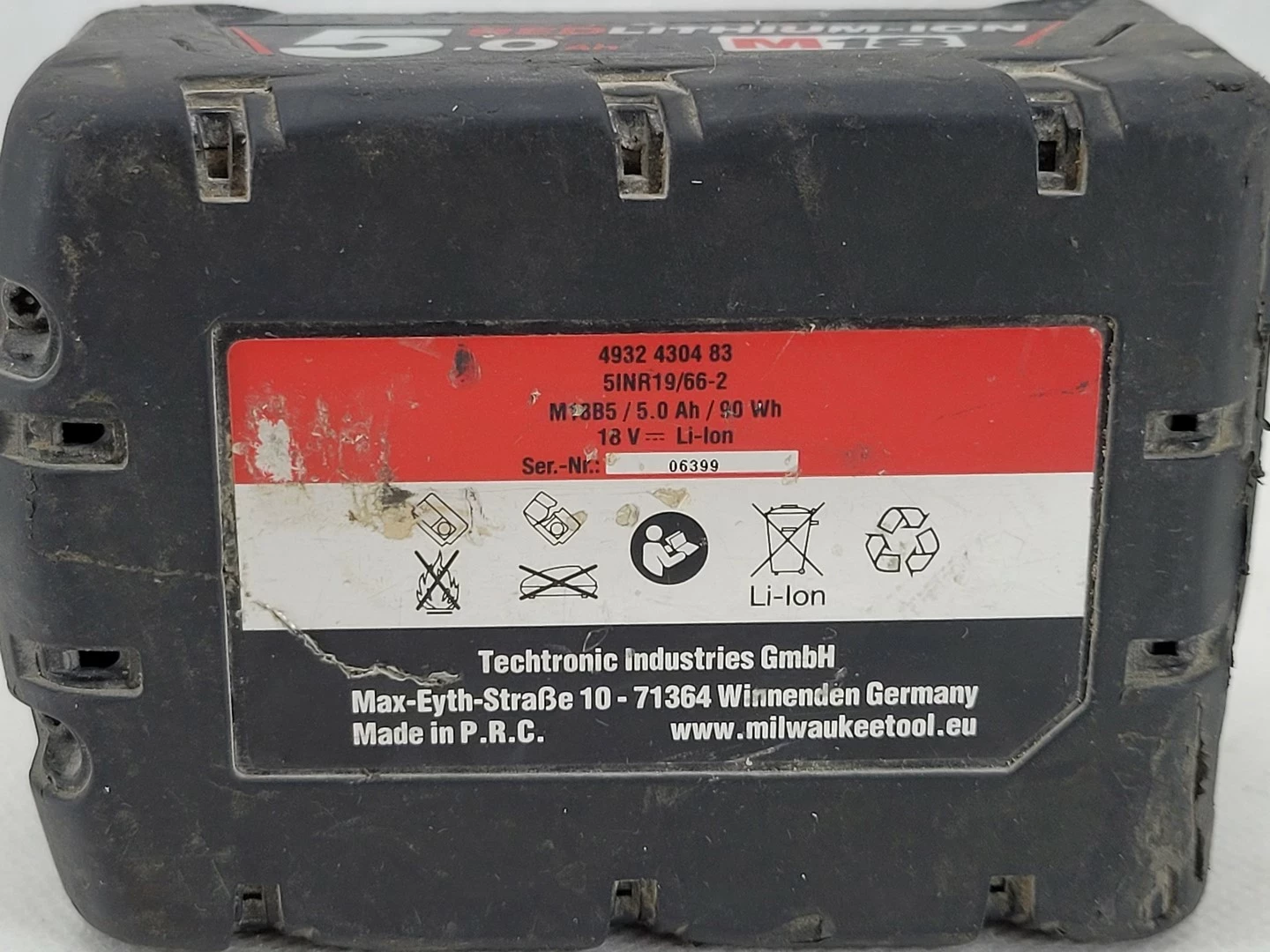 akumulator-milwaukee-m18-b5-4932430483-18v-5ah-marka-milwaukee