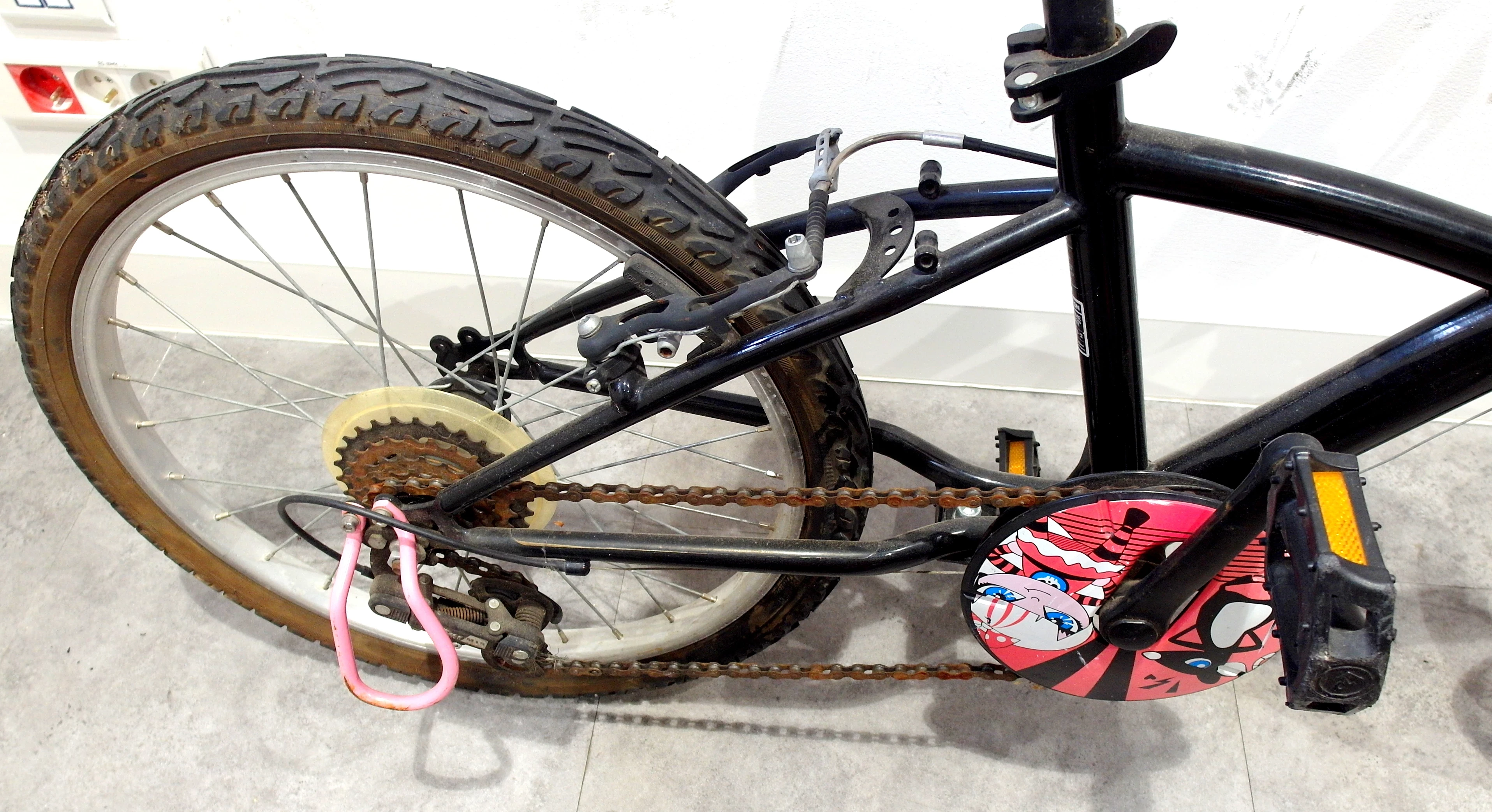 rower-20-b-twin-misti-girl-320-dla-dziewczynki-ean-gtin-5999094303348