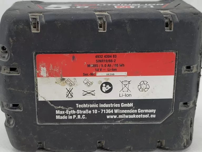 akumulator-milwaukee-m18-b5-4932430483-18v-5ah-marka-milwaukee