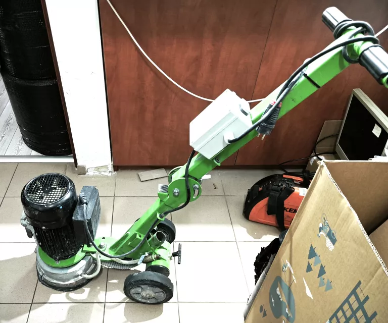 SZLIFIERKA JEDNOTARCZOWA DR. SCHULZE DBS-250