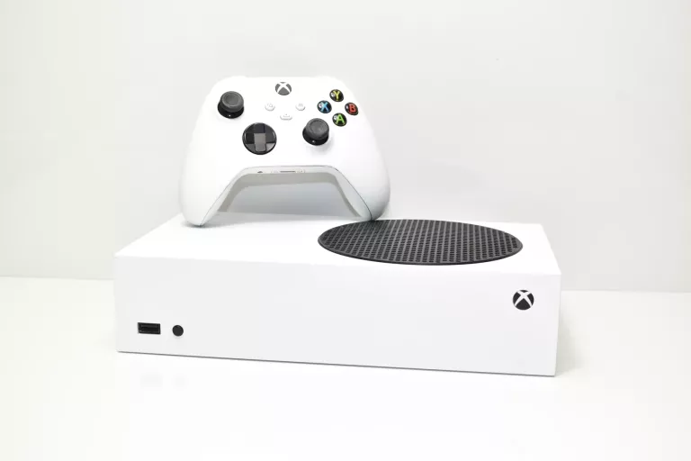 KONSOLA XBOX SERIES S 500GB PAD OKABLOWANIE
