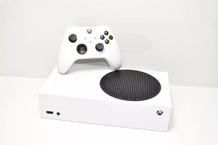 KONSOLA XBOX SERIES S 500GB PAD OKABLOWANIE