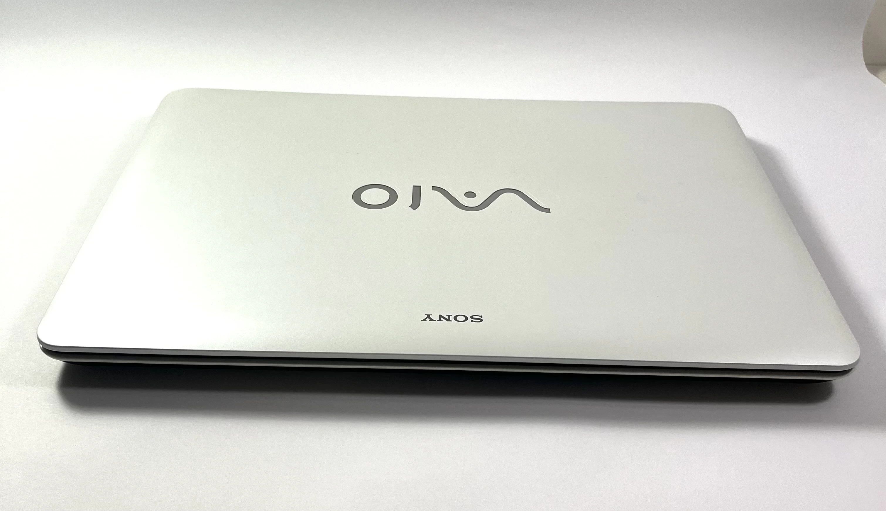 laptop-sony-vaio-svf152a29m-seria-procesora-intel-pentium-m