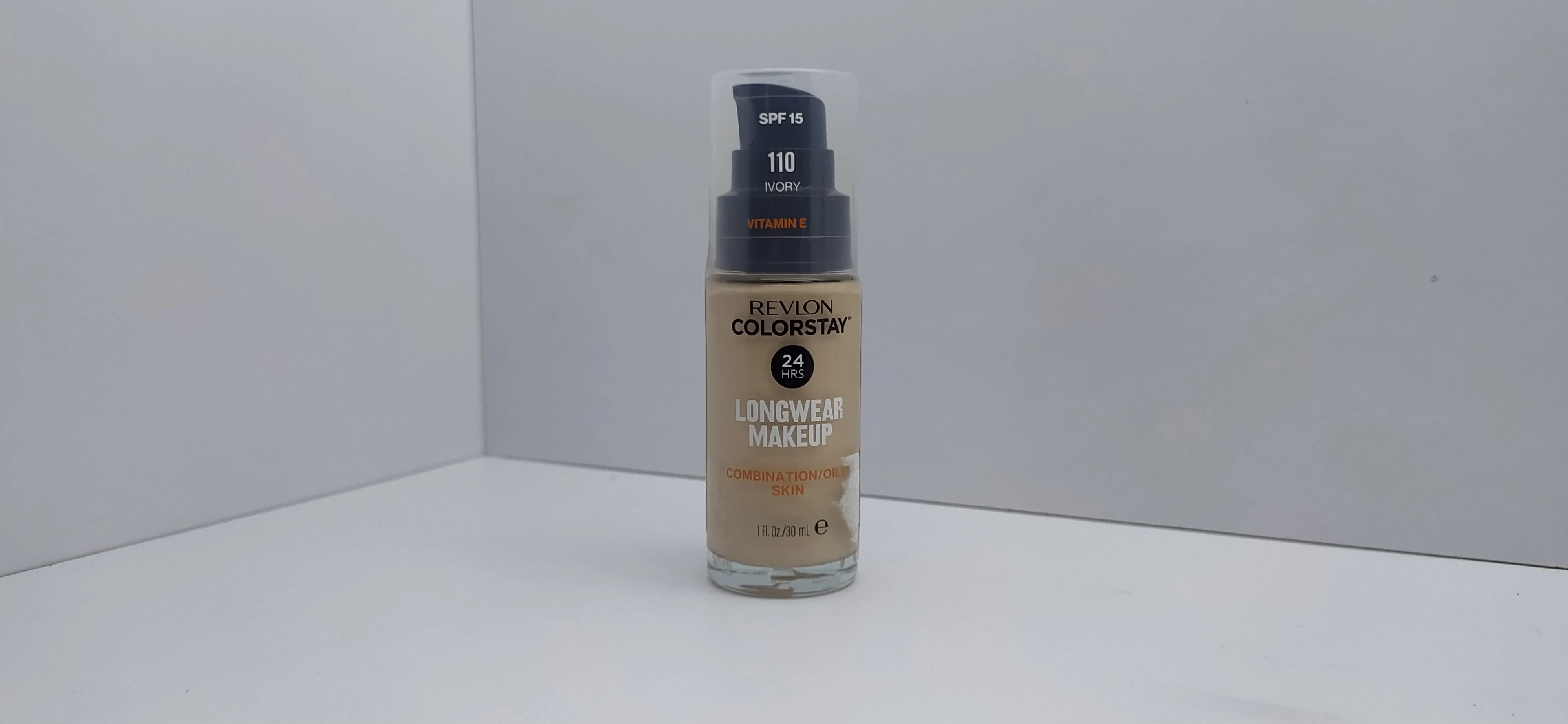 podklad-revlon-colorstay-kosciuszki-831u-wroclaw