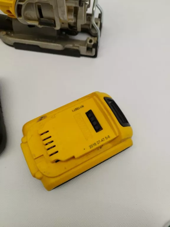 WYRZYNARKA DEWALT DCS331 KOMPLET