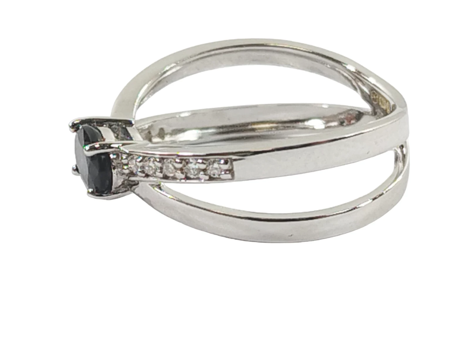 sliczny-pierscionek-z-diamentami-008-ct-biale-zloto-9k-p375-253-g-r11-proba-zlota-375