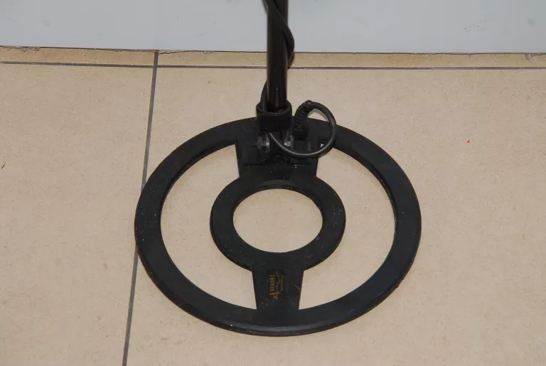 wykrywacz-metali-armand-prospector-4-stan-uzywany