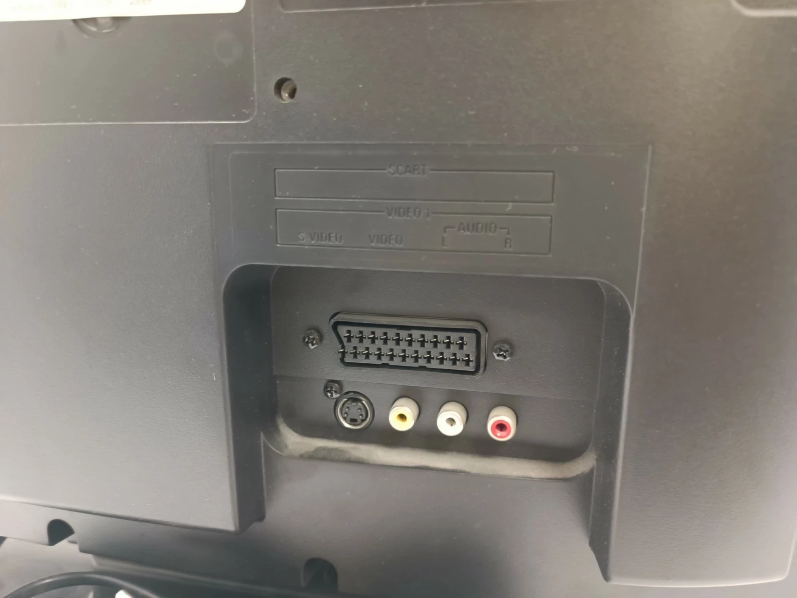 telewizor-funai-lc-5-d20bb-pilot-typ-telewizora-211486-250138