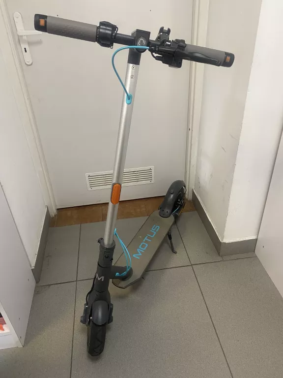 hulajnoga-elektryczna-motus-scooty-10-lite-limanowskiego-89-lodz