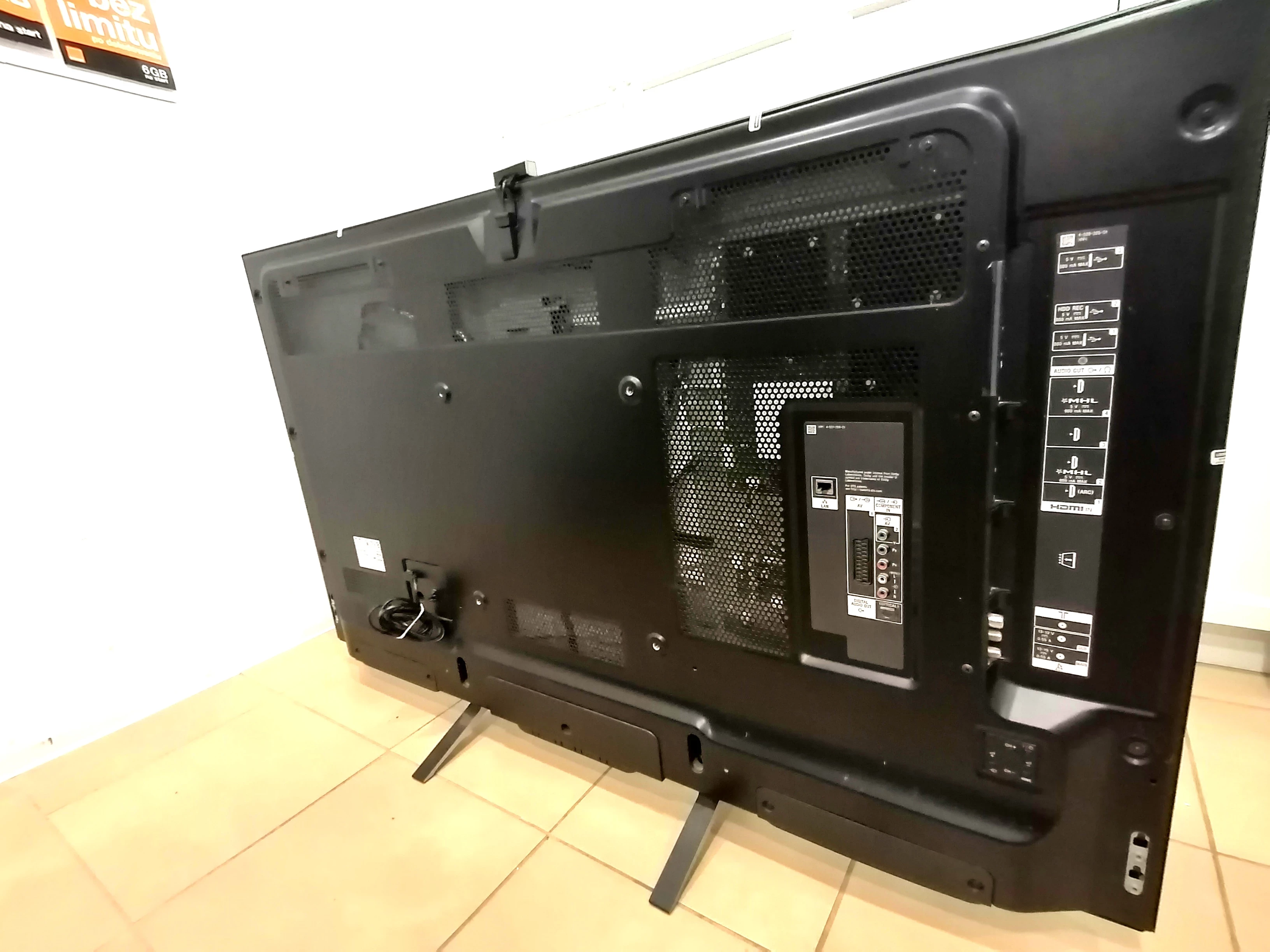 tv-sony-55x8505b-typ-telewizora-led