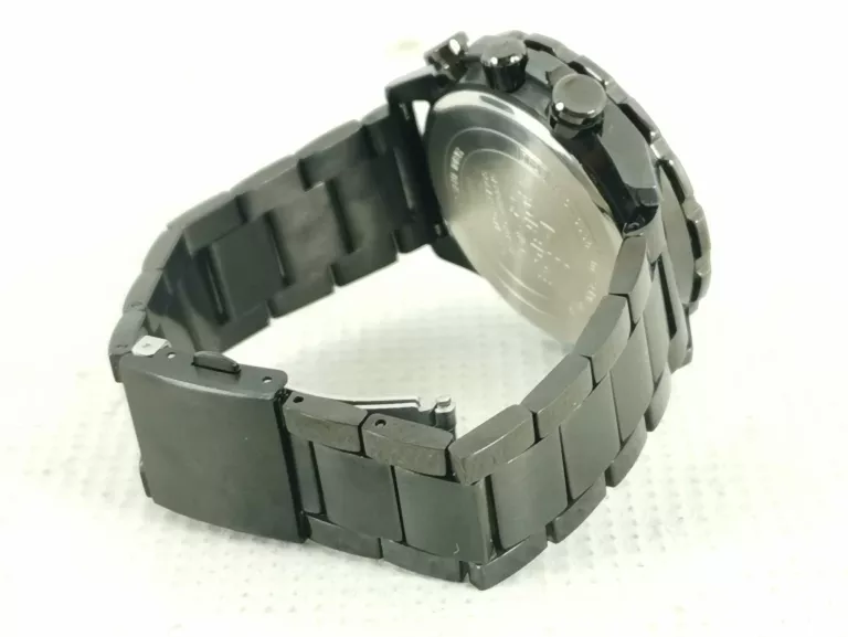 zegarek-casio-edifice-efs-s550-mechanizm-bateria-sloneczna