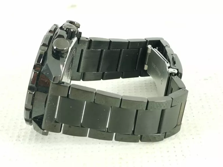 zegarek-casio-edifice-efs-s550-typ-nareczny