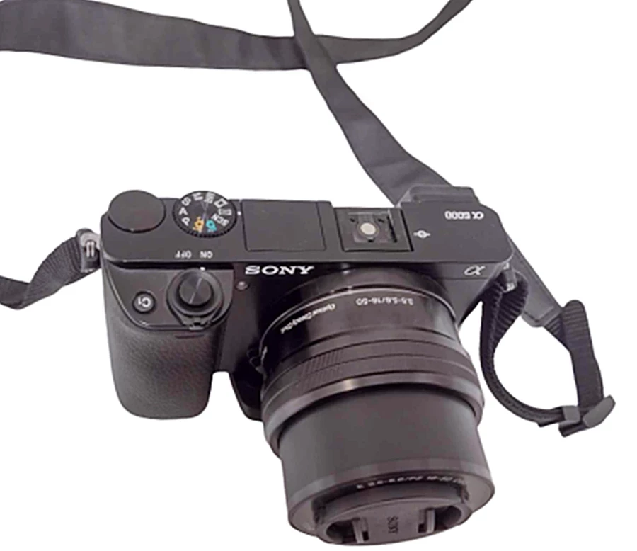 aparat-sony-a6000-obiektyw-sony-selp1650-stan-uzywany