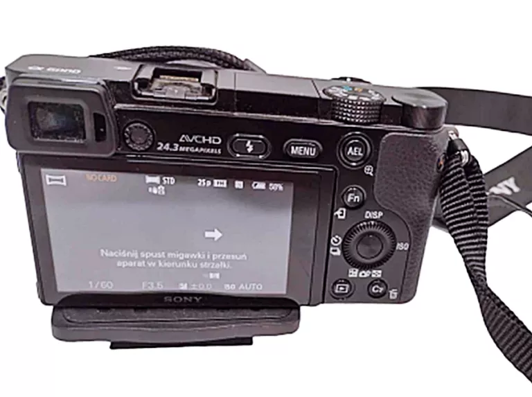 aparat-sony-a6000-obiektyw-sony-selp1650-rozmiar-matrycy-aps-c