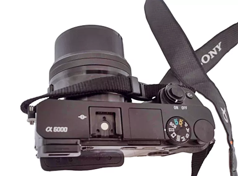 aparat-sony-a6000-obiektyw-sony-selp1650-jakosc-video-1080p