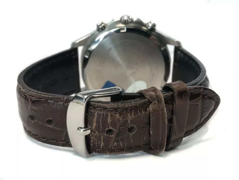 zegarek-casio-efr-304-stan-uzywany