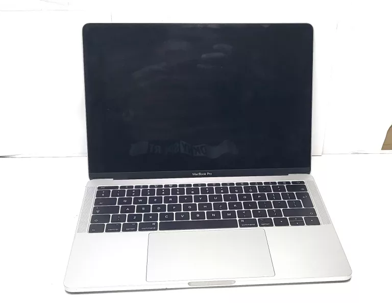 laptop-macbook-pro-13-2017-kompletfaktura-przekatna-ekranu-13