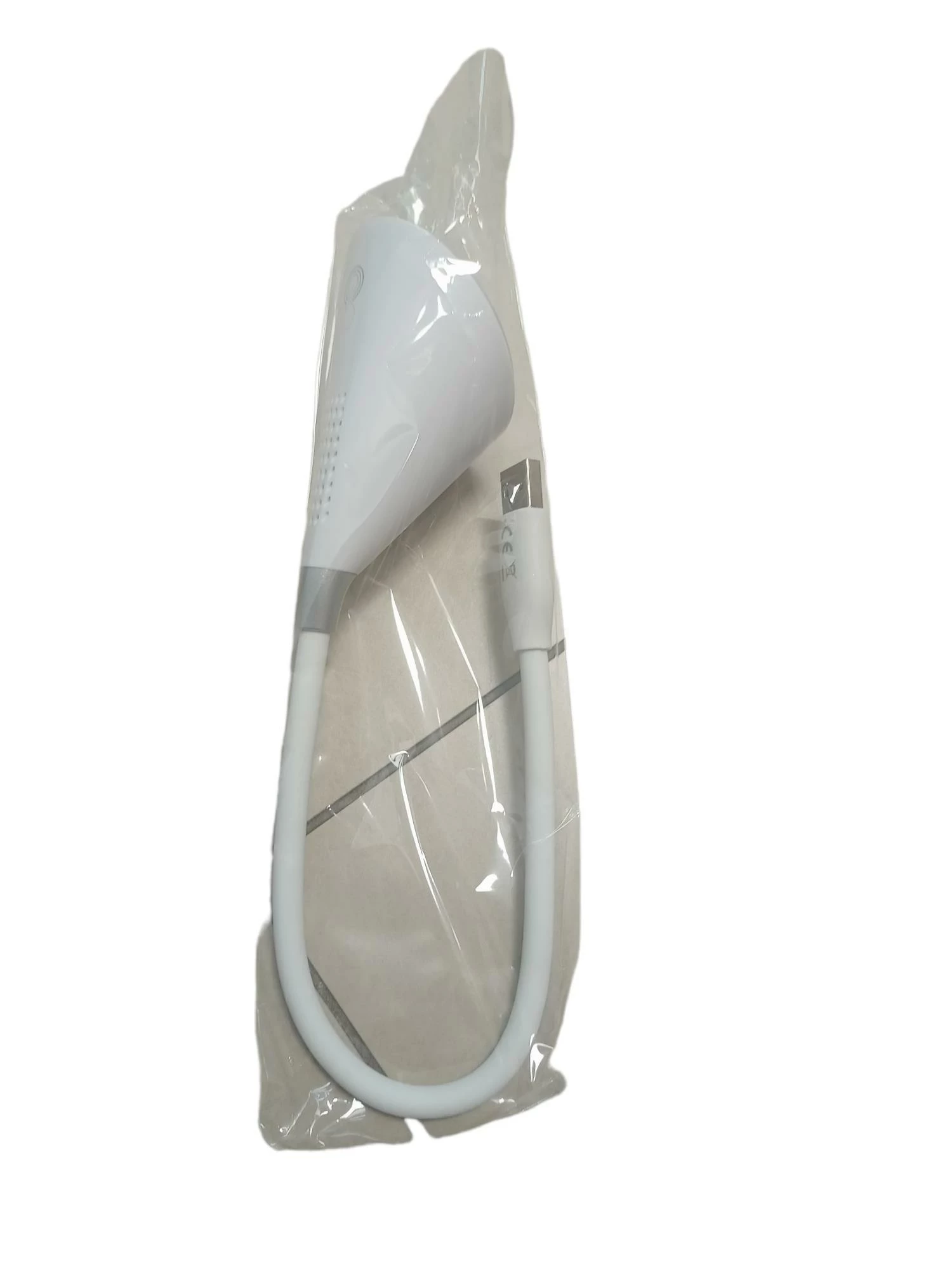 lampka-z-glosnikiem-usb-do-laptopa-travel-top-ean-gtin-9683437872306