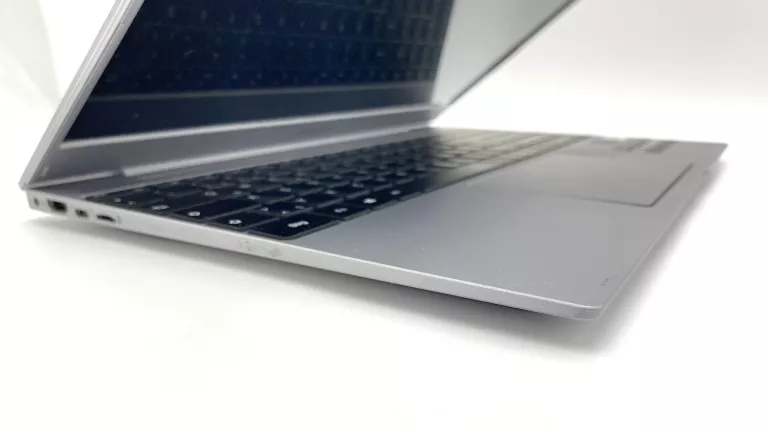 LAPTOP MEDION AKOYA E15308 15,6 " 4 GB /128 GB