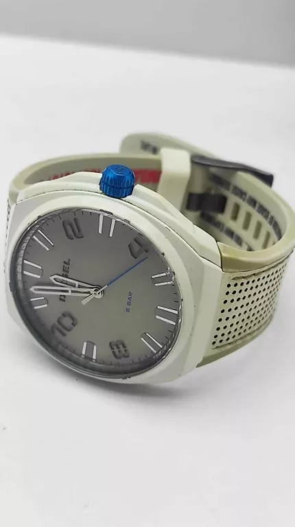 zegarek-diesel-dz-1884-mechanizm-18738-1