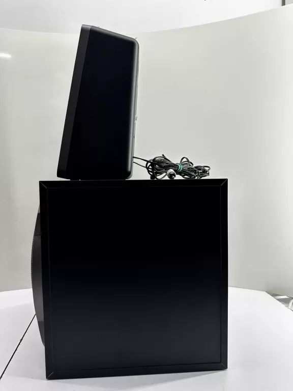 glosniki-trust-gxt-38-21-subwoofer-speaker-set-stan-uzywany