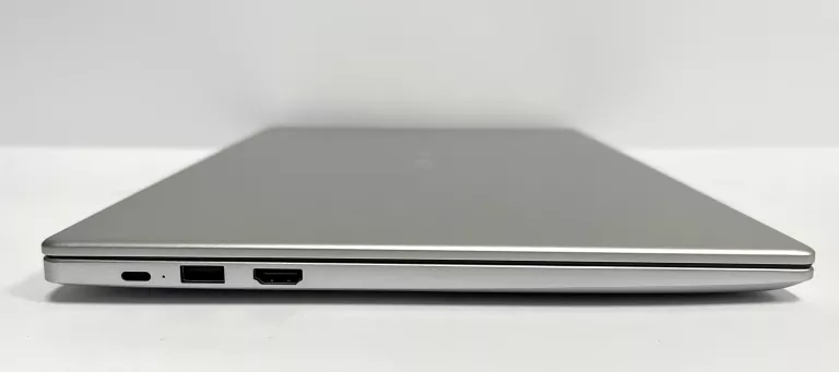 LAPTOP HUAWEI MATEBOOK D15 BODE-WDH9 KOMPLET