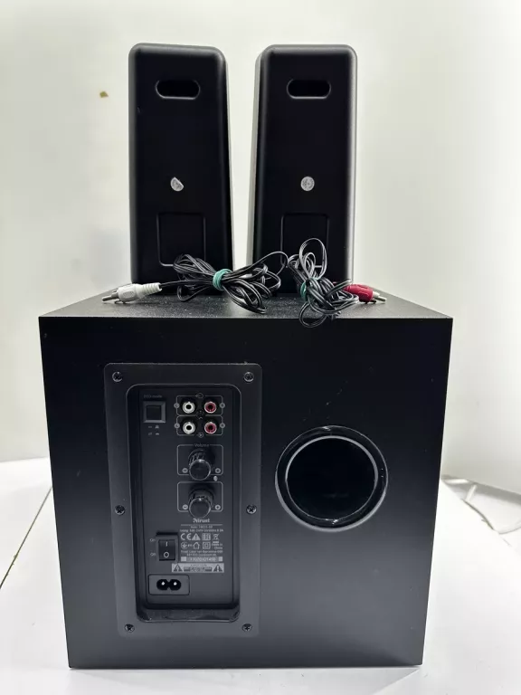 glosniki-trust-gxt-38-21-subwoofer-speaker-set-rodzaj-zestawu-21
