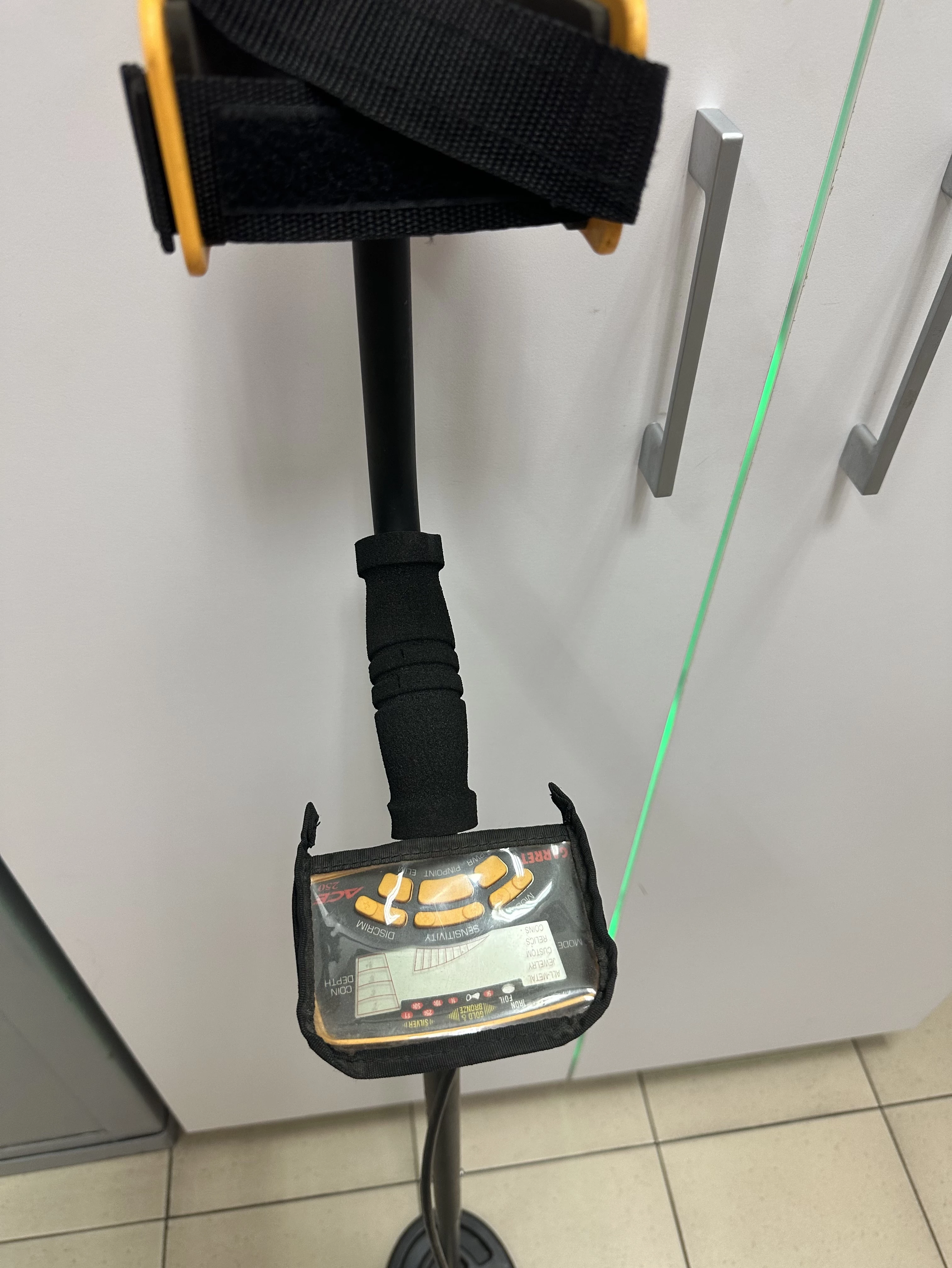 wykrywacz-metali-garrett-ace-250-stan-uzywany