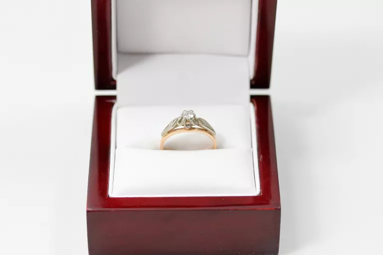 ZŁOTY PIERŚCIONEK 585 ART DECO DIAMENT BRYLANT 0,2CT ROZMIAR 11 CERTYFIKAT