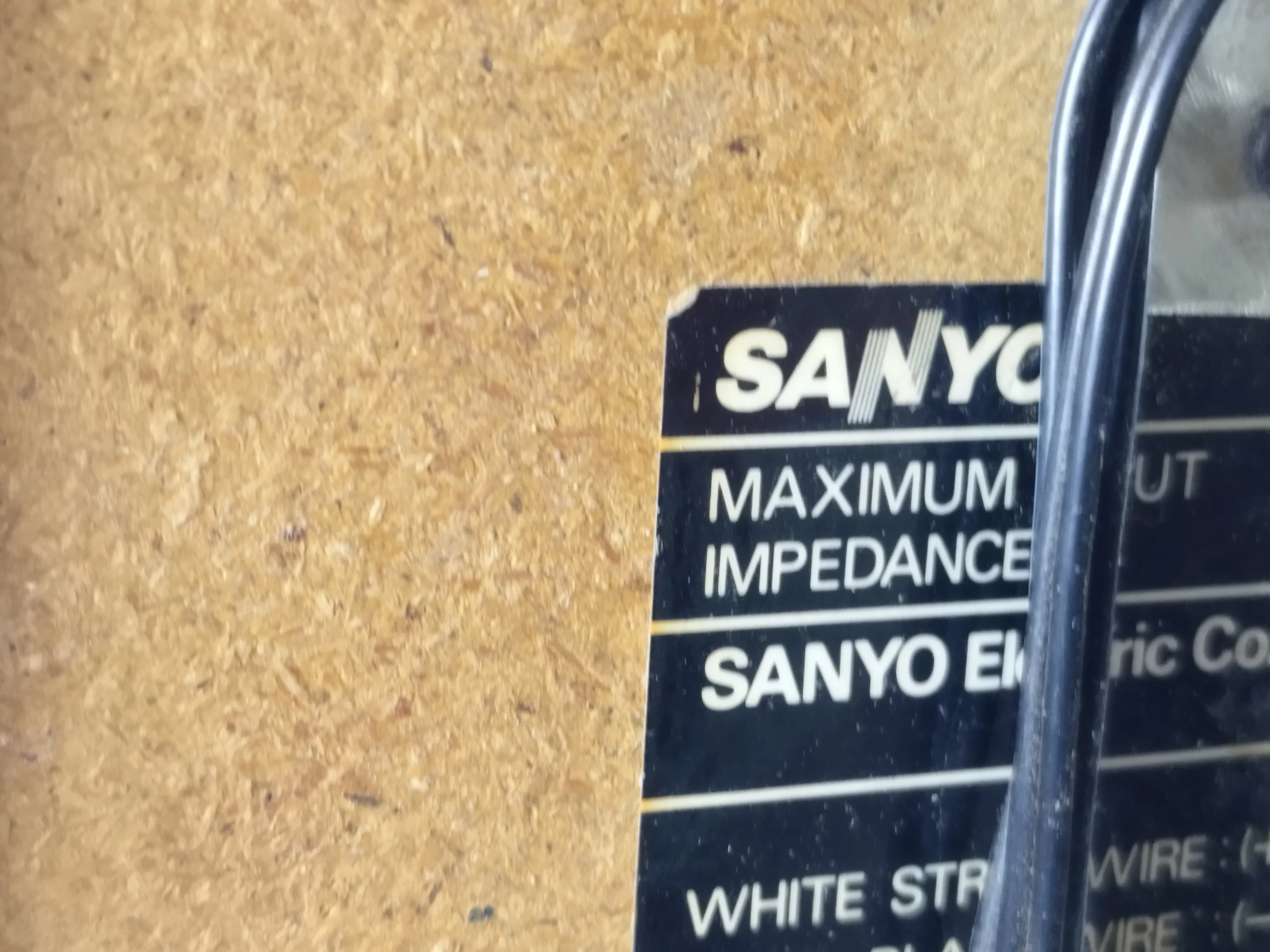 kolumny-glosnikowe-sanyo-sx-d27-60w-kolor-czarny