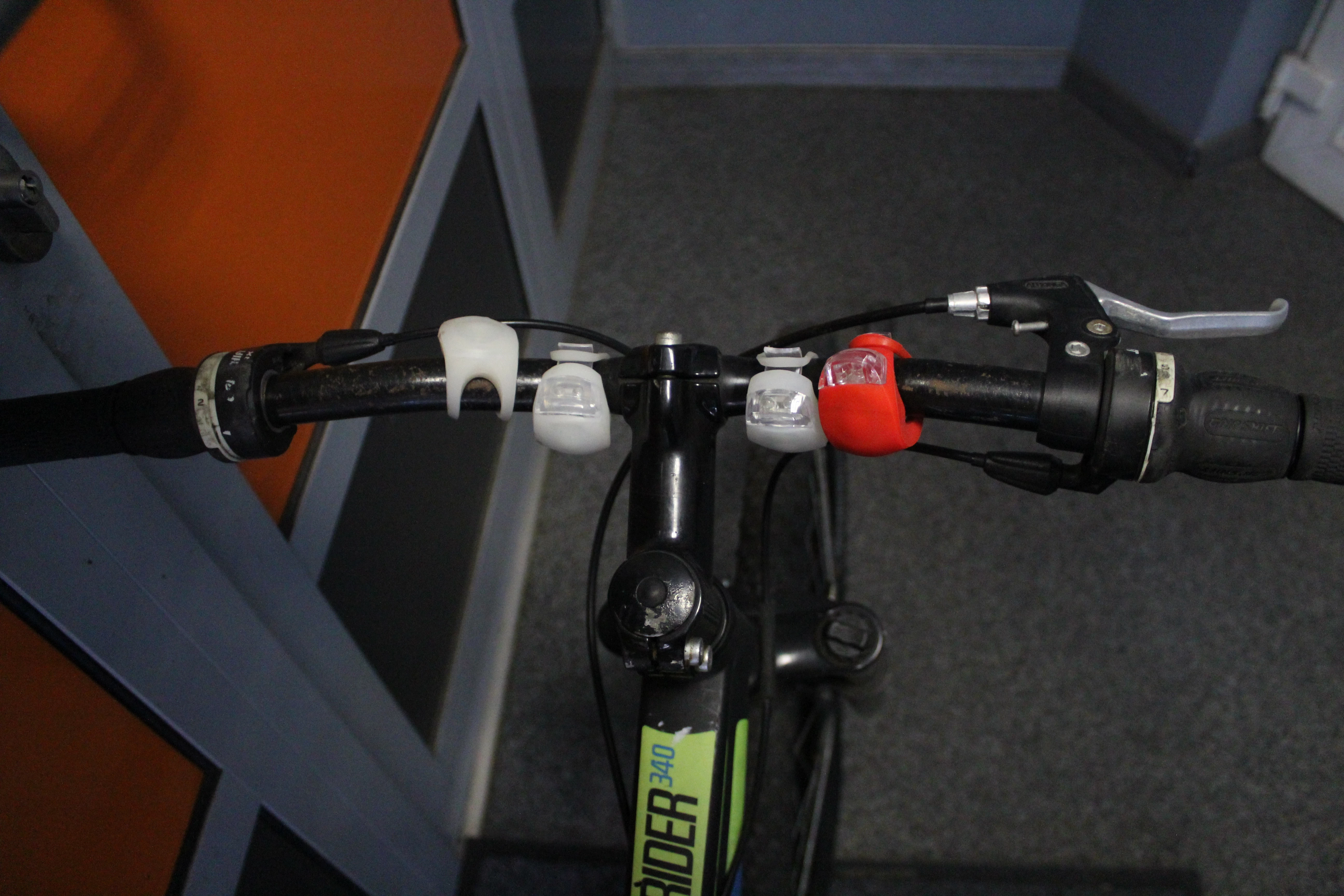 rower-decathlon-btwin-rockrider-340-26-czarny-26-ean-gtin-5901619997208